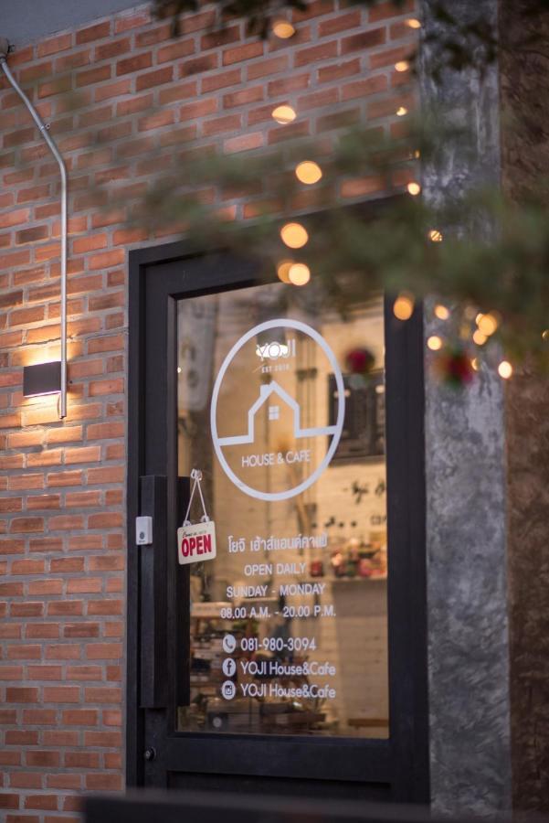 Yoji House And Cafe Hostel Ban Wiang Luaran gambar