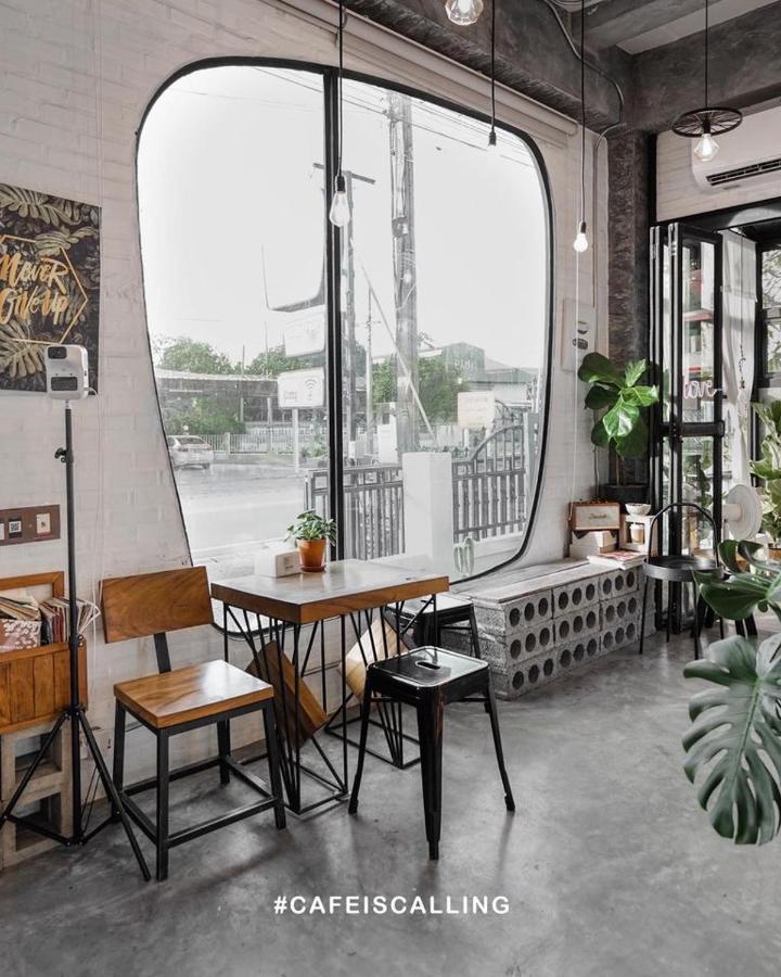 Yoji House And Cafe Hostel Ban Wiang Luaran gambar