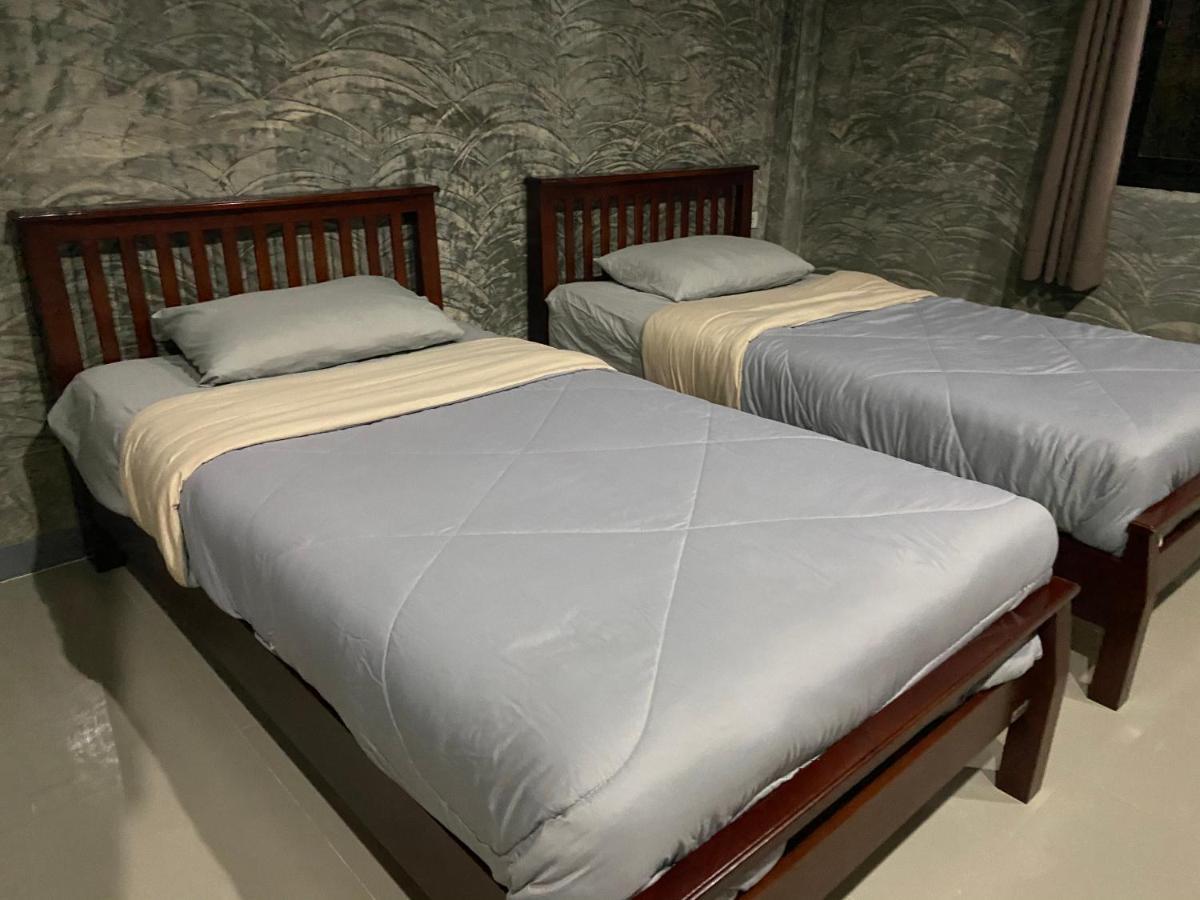 Yoji House And Cafe Hostel Ban Wiang Luaran gambar